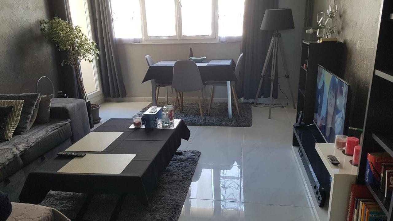 Appartement F3 Besancon Luaran gambar