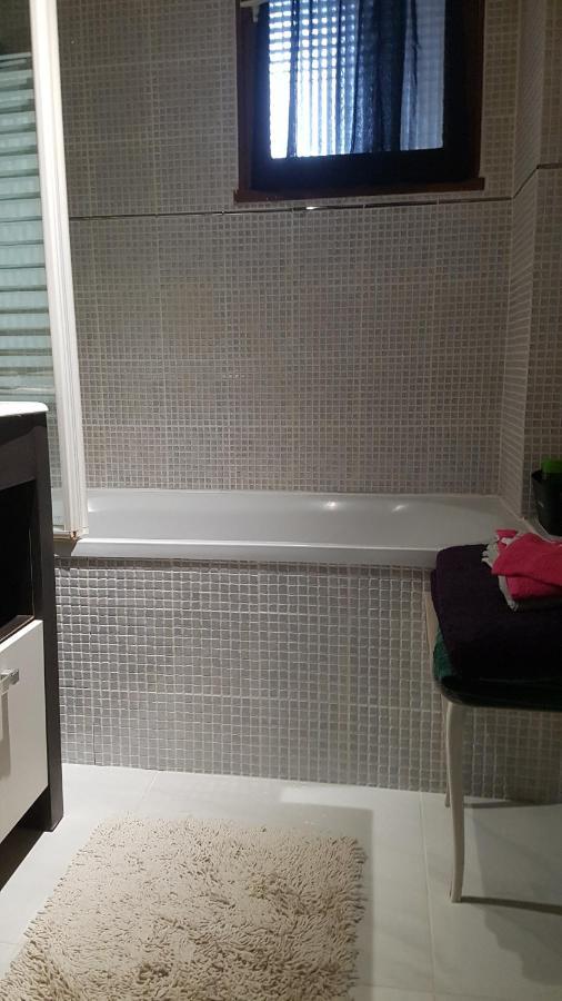 Appartement F3 Besancon Luaran gambar